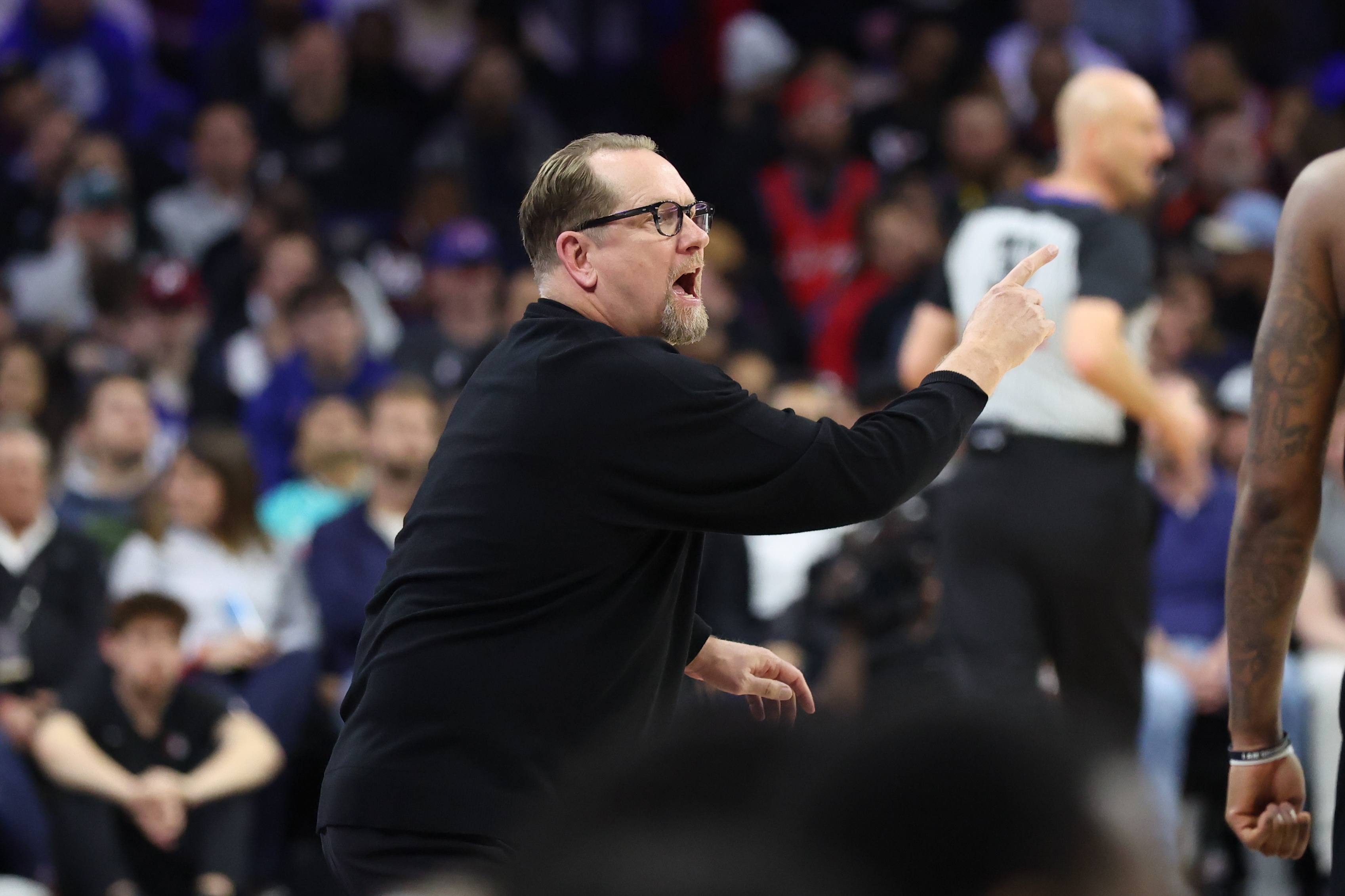 百家乐下载-容易一溃千里！76人单赛季3次在主场输掉至少40分成历史首队